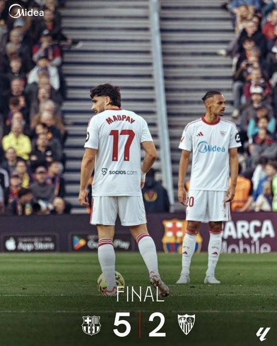 华体会安全通道-2-5不敌巴萨,塞维利亚已连续52场西甲客战西超三强未能取胜